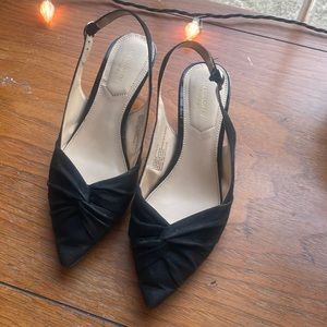 Liz Clairborne Point Slip On Heels Black